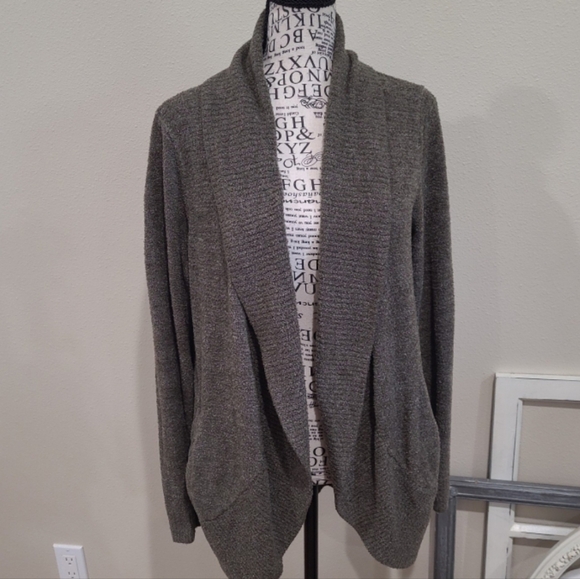 Max & Mia womens SZ M The Essential Travel Cardigan Olive green super soft cozy - Picture 1 of 11